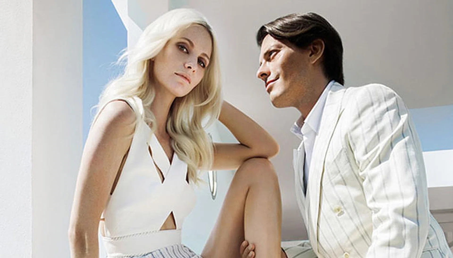 poppy delevingne, aquazzura