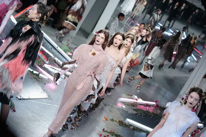 For this fashion week show, Rodarte was all about mirrors and metallics. Decorating with reflective surfaces is a smart (and easy) way to help your small space feel bigger. Plus, it looks absolutely glamorous.