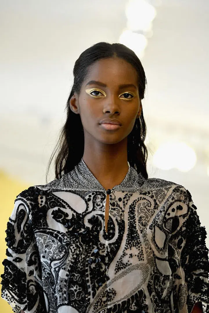 5-Signs-We're-in-the-Golden-Age-of-Eye-Makeup-4