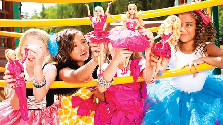 bazaar junior travel