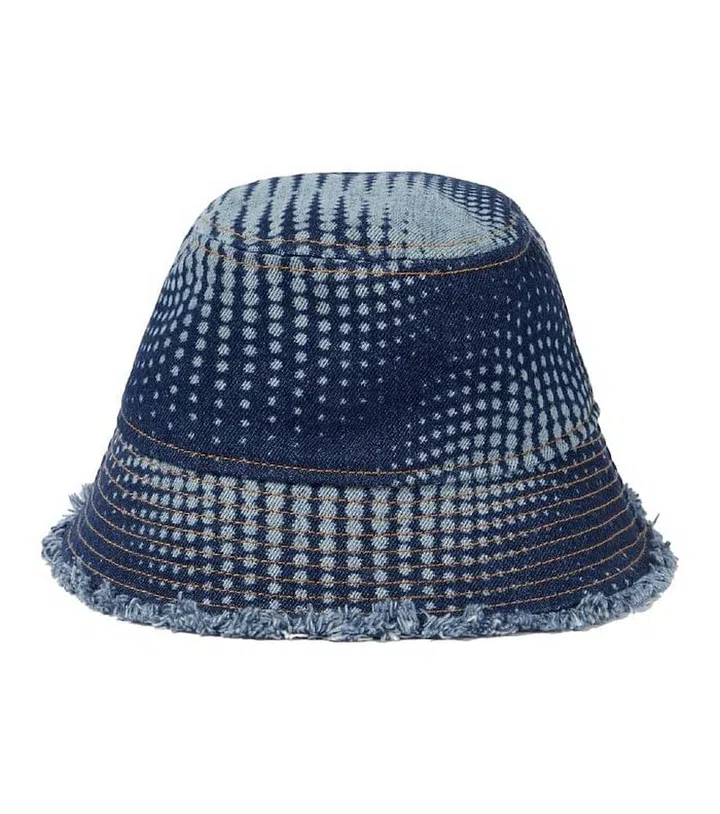Photo: Mytheresa
