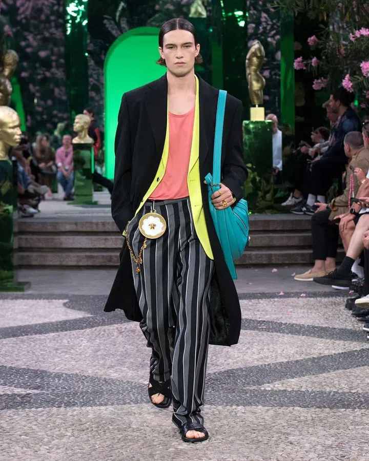 Photo: Versace