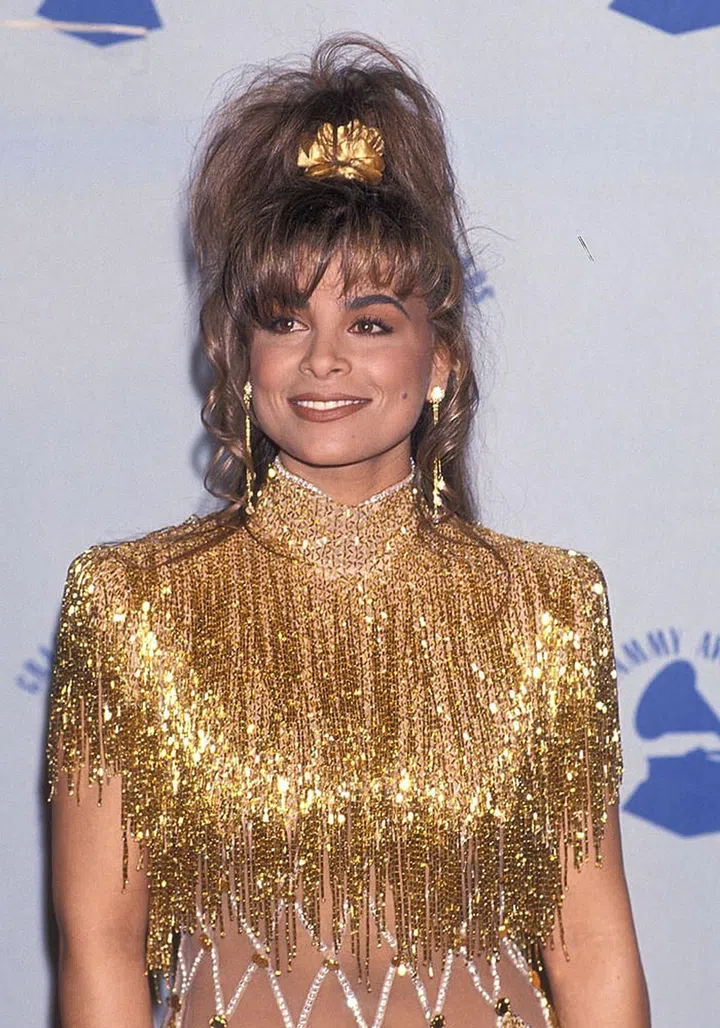 The '80s and '90s-favorite hair accessory has managed to stage the ultimate comeback. Once worn with nothing but larger-than-life hair (à la Paula Abdul), the look is a little softened for its 2018 revival.