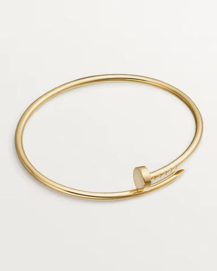 the devil wears prada 2 jewellery and watches | cartier juste un clou bracelet