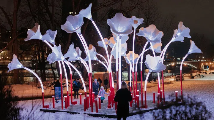 Trumpet Flowers by Amigo & Amigo. Photo: i Light Singapore