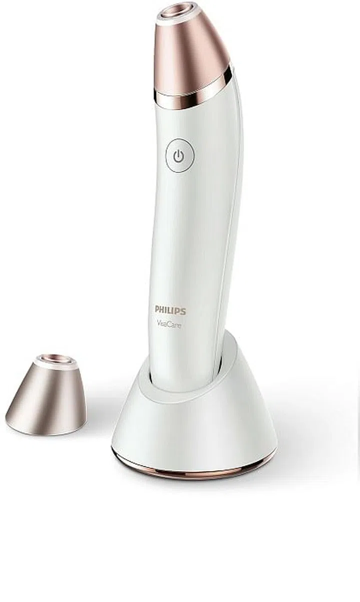 Save her some time with this salon-inspired tool. Designed to stimulate blood circulation and accelerate cellular turnover, she will notice visibly smoother and more radiant skin in four to six weeks. 