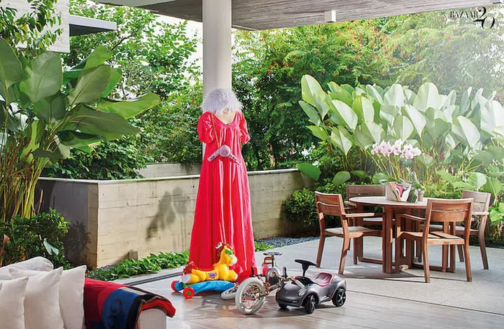 A Fashionable Life: A Tour Of Jamie QQ Wu's Modernist Bungalow