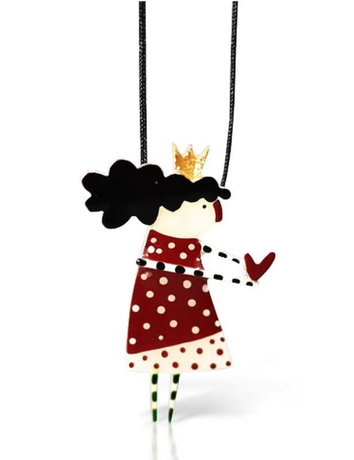Photo: Lee Hwa Jewellery