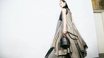 Loewe Balloon Bag