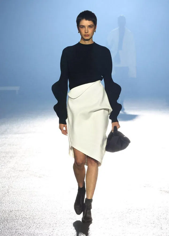 Photo: Issey Miyake