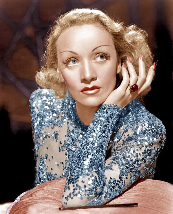 1937
