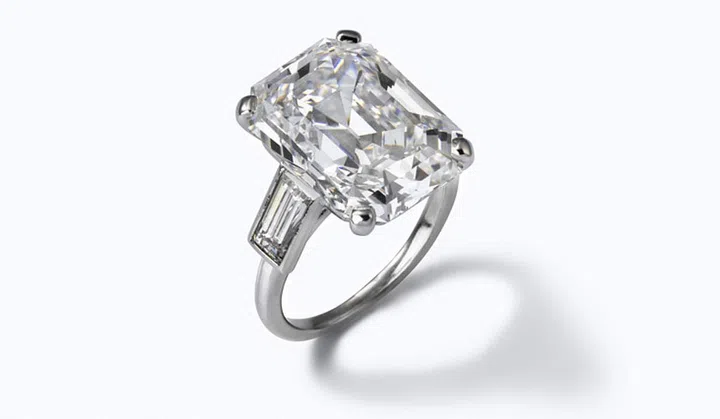 Grace Kelly's 10.47-carat engagement ring marked the beginning of her transformation from Hollywood starlet to royalty. Princess Grace wore her ring everywhere, even in the film High Society, where she appeared alongside Bing Crosby and Frank Sinatra. Today, the ring is worth over $4 million.