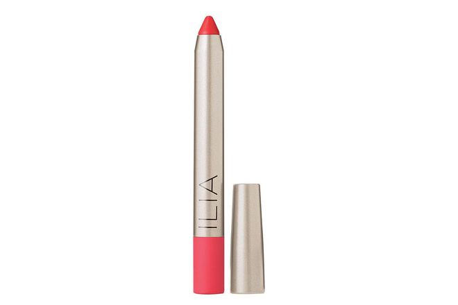 This coats lips in a pigmented, semi-matte finish while nourishing lips with organic sesame, rosehip and papaya oils.
