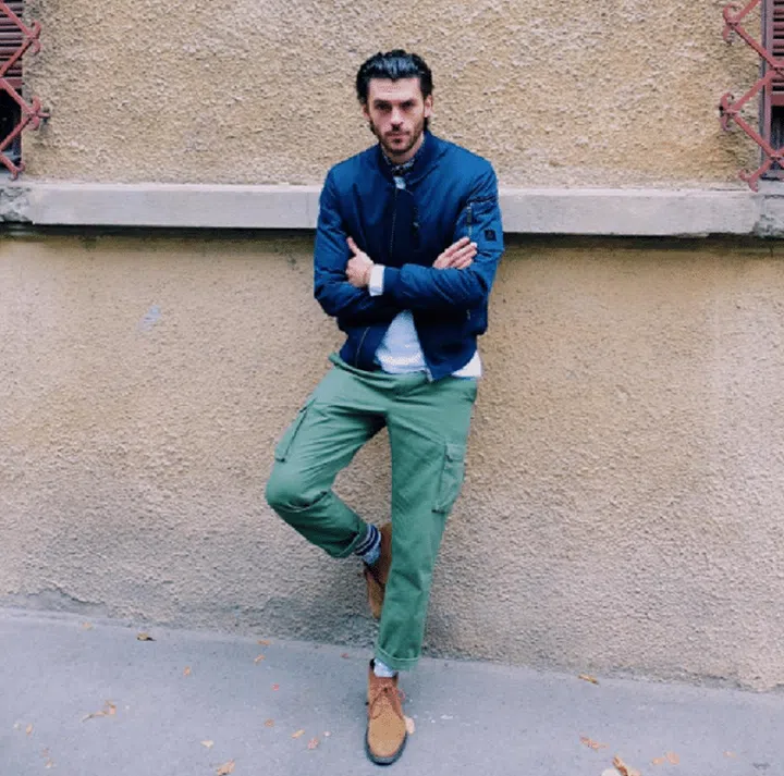 Dresses just as well as he looks.
Follow at: @silviutolu