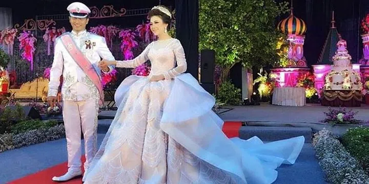 Ivan Gunawan's wedding dress design for Indonesian bride, Intan Azzahra
