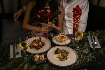 valentines day 2025 romantic getaway christina’s singapore duxton