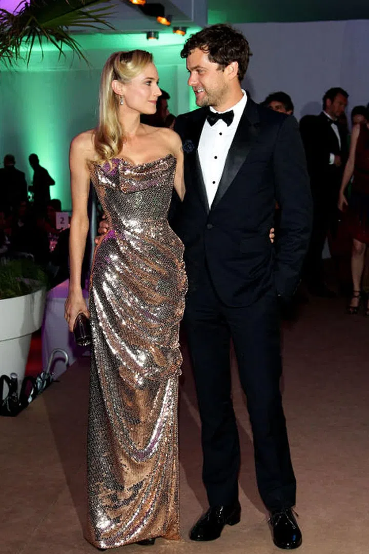 Aaaaand Vivienne Westwood sparkler. Bonus points for Pacey. Photo: Getty