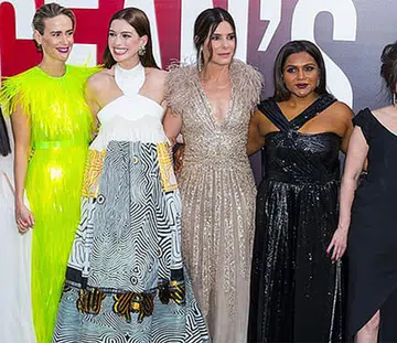 Sarah Paulson Rihanna Sandra Bullock Anne Hathaway Cate Blanchett Mindy Kaling Awkwafina Helena Bonham Carter