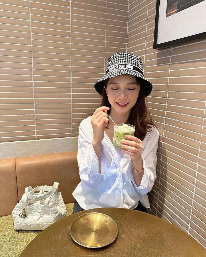 Photo: @serene_lsy Instagram