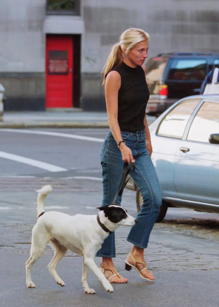 Carolyn Bessette Kennedy, timeless style, Carolyn Bessette Kennedy outfits