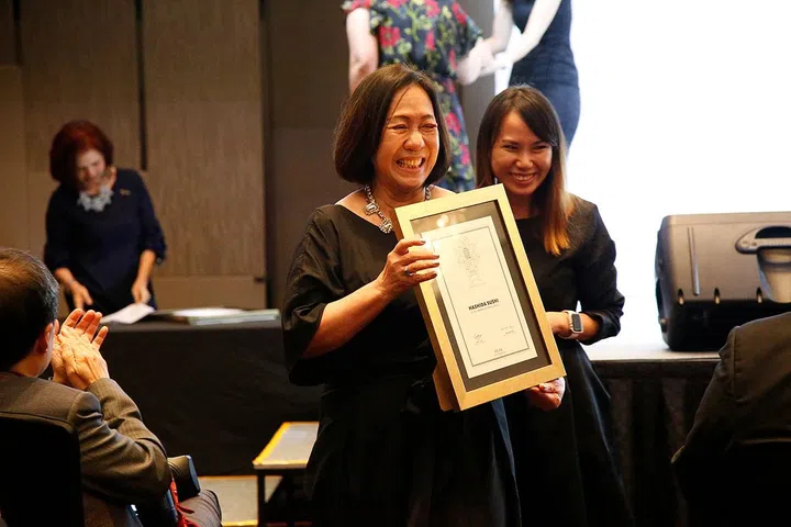Sharon Kong representing Hashida Sushi