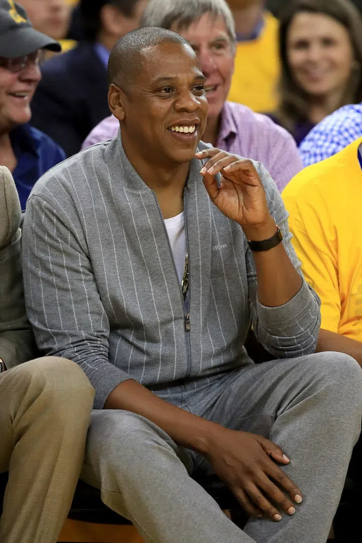 You'd think Jay Z would spend this Father's Day just reveling in the birth of his twins, but nope. He donated to both Color of Chang and Southerners On New Ground, organisations that raise money to bail out incarcerated dads every Father's Day. Jay Z wrote, "As a father with a growing family, it's the least I can do, but philanthropy is not a long fix. We have to get rid of these inhumane practices altogether." 

Photo: Getty