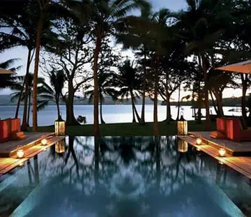 The Most Amazing Places To Rent For A Group Holiday This New Year's Eve