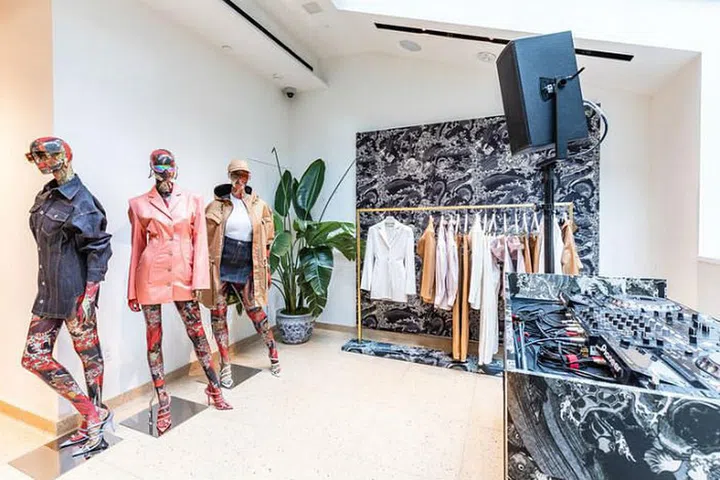 More mannequins at Rihanna’s Fenty pop-up at The Webster in New York.

Photo: Charles Roussel