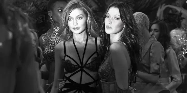 Having a moment backstage during the 2016 Victoria's Secret Fashion Show. Photo: Getty 