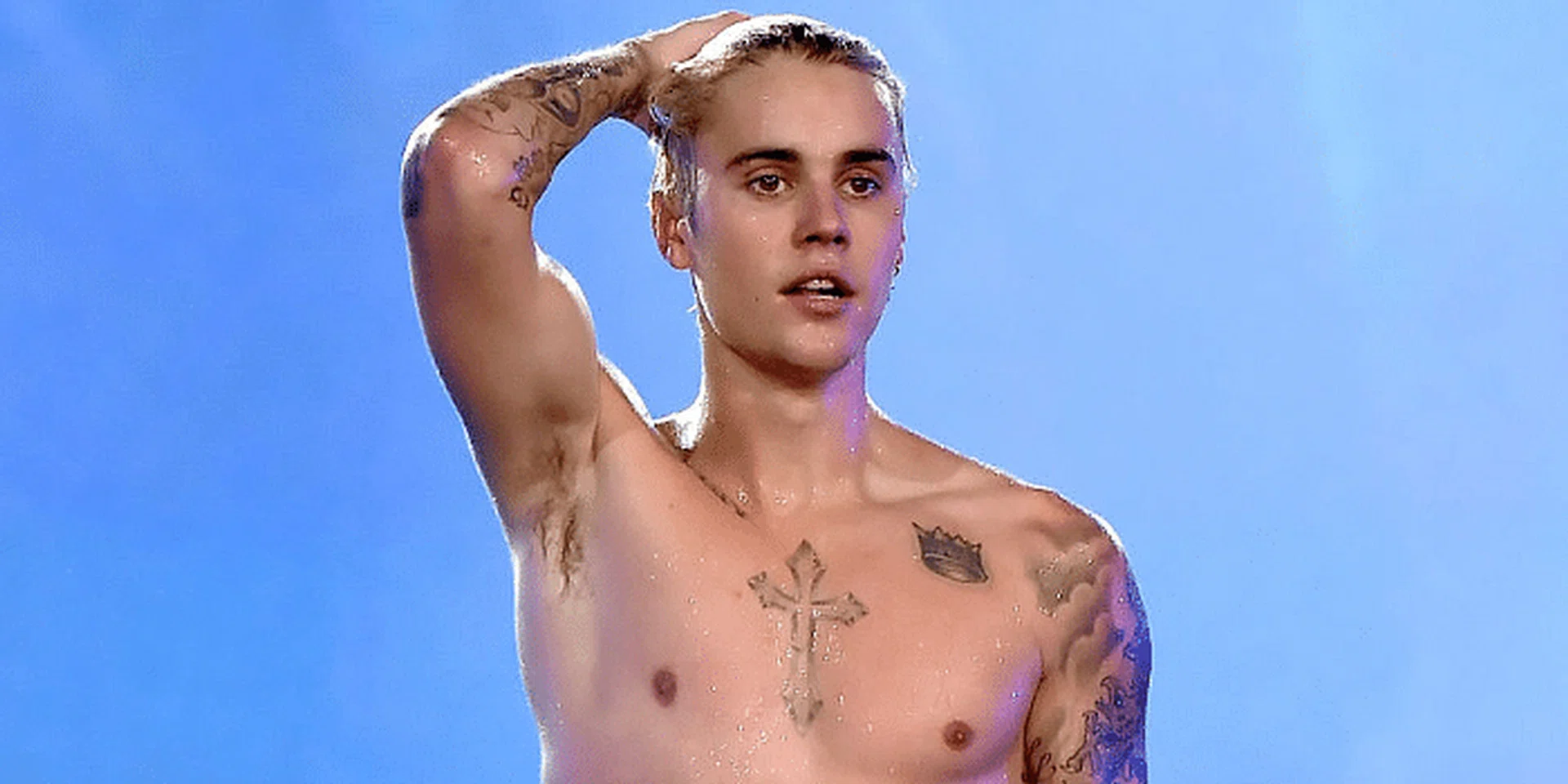 Move Over Orlando Bloom, Justin Bieber Is Naked On Vacation (Again)