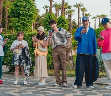 What You Need To Know About Netflix's New K-Variety Show 'New World'