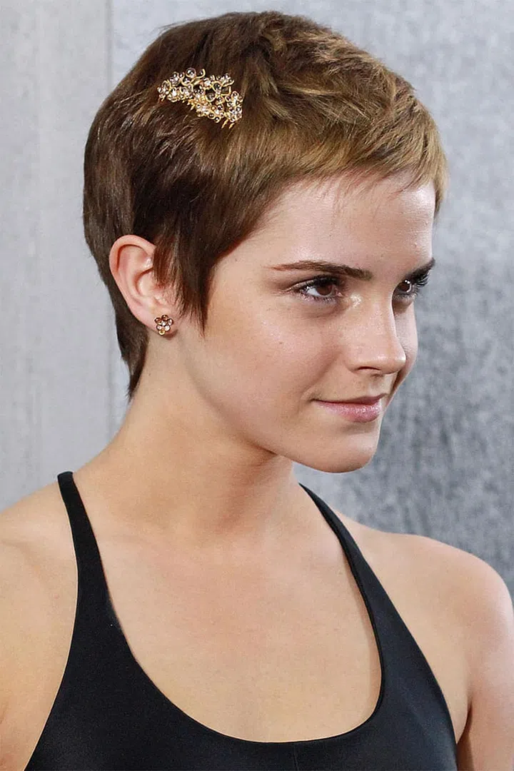 Watson proves that even the shortest haircuts can still be accessorised. 