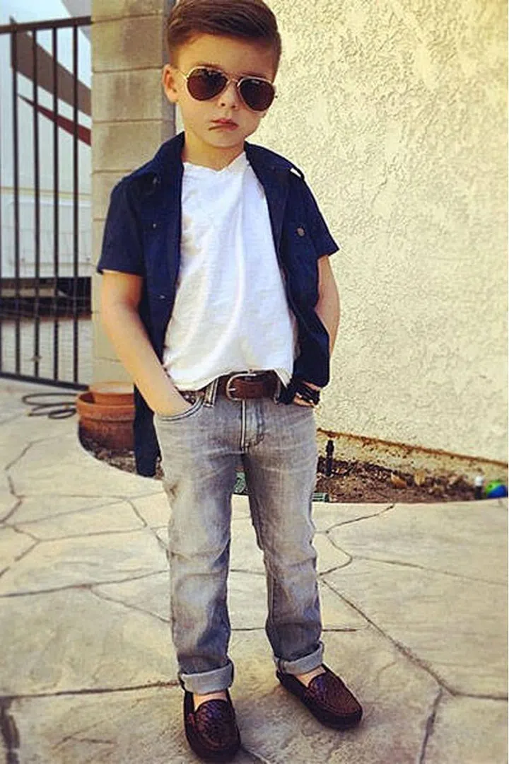 Blogger Collette styles her two sons in celebrity-inspired outfits—look out Ryan Gosling.
Follow @ministylehacker.Photo: Instagram