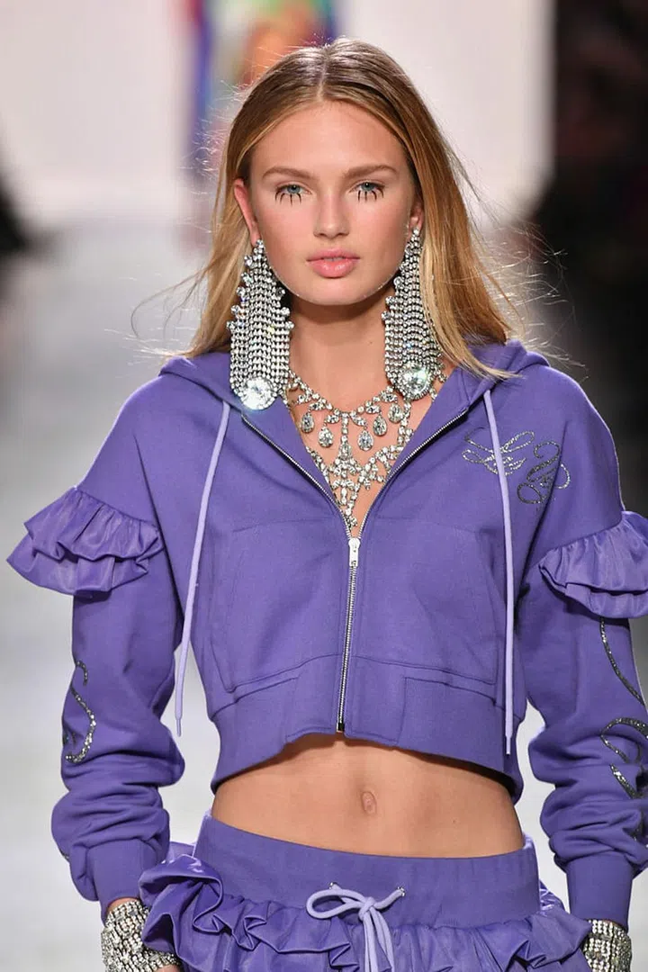 Pairing tracksuits with all-out bling at his Fall 2017 runway show. Photo: Getty 
