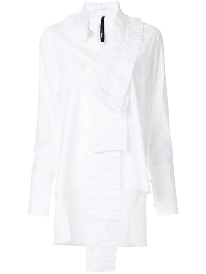 Photo: Farfetch
