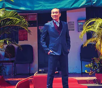 LIM KAY TONG