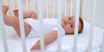 Here's Why You Should Sleep in the Same Room as Your Baby