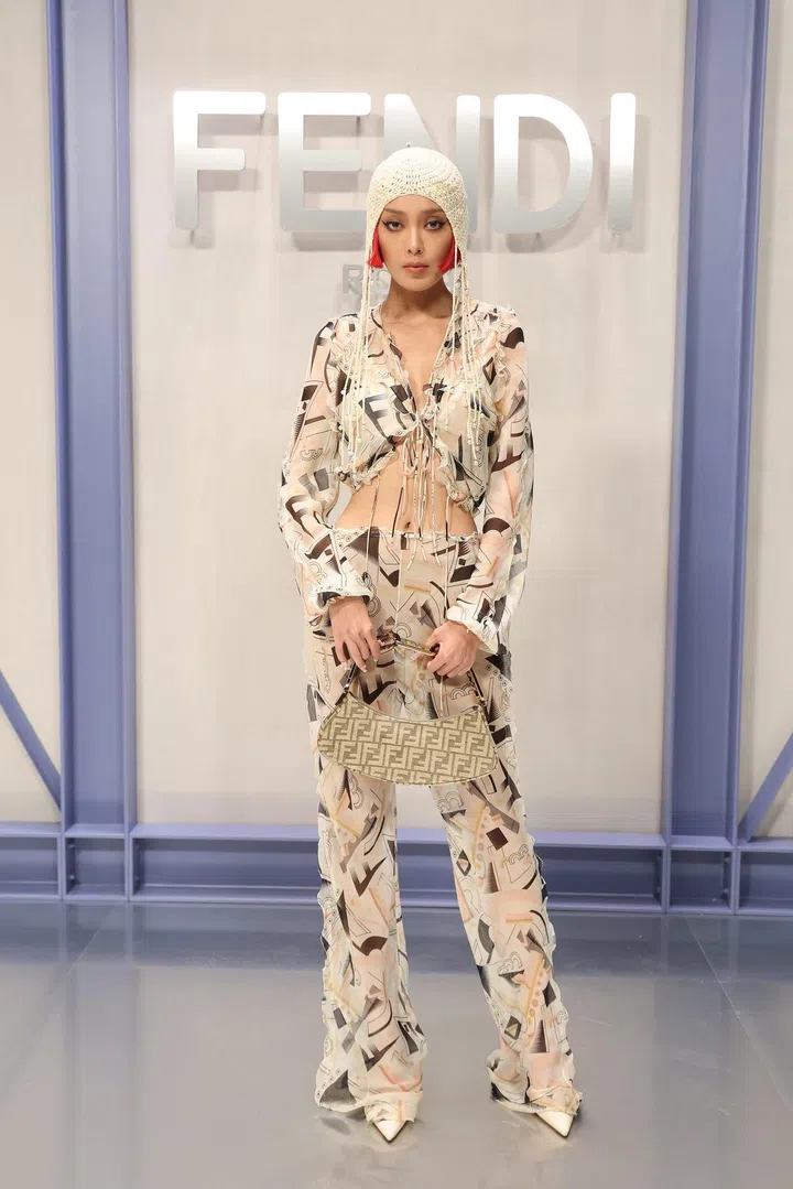 MILAN, ITALY - SEPTEMBER 21: Kiwi Lee attends the Fendi Spring Summer 2023 Show during Milan Fashion Week  on September 21, 2022 in Milan, Italy. (Photo by Daniele Venturelli/Getty Images for Fendi)