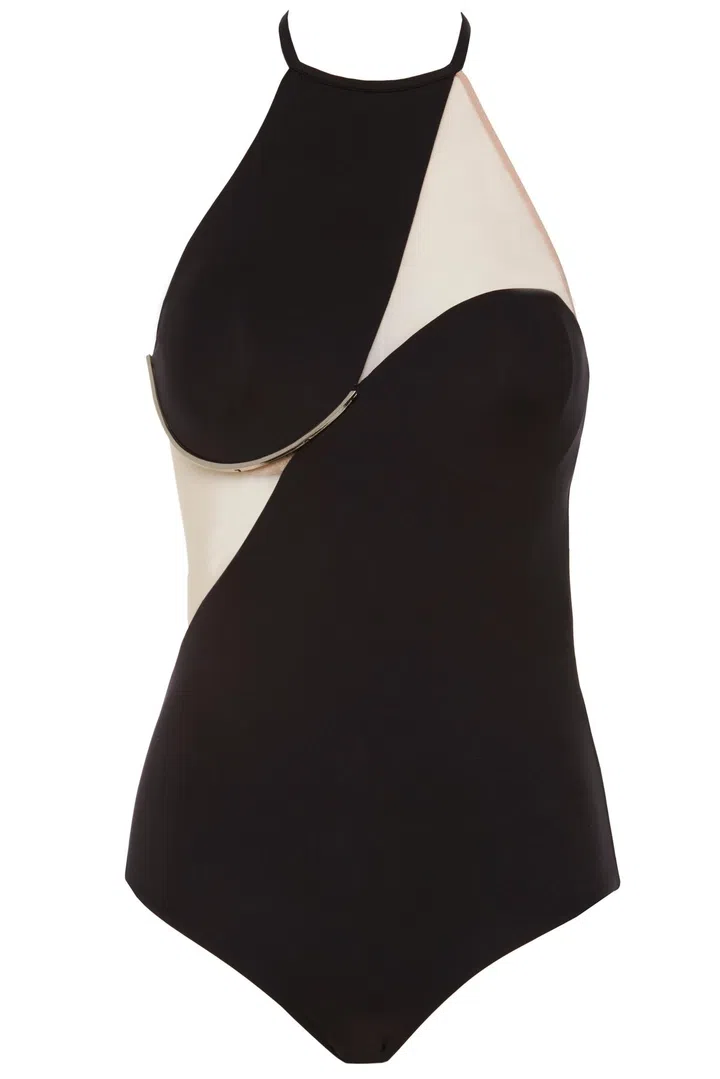 Photo: La Perla