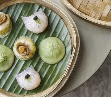 Satisfy Your Craving For Delicious Dim Sum At These Restaurants In Singapore - Feature Pic