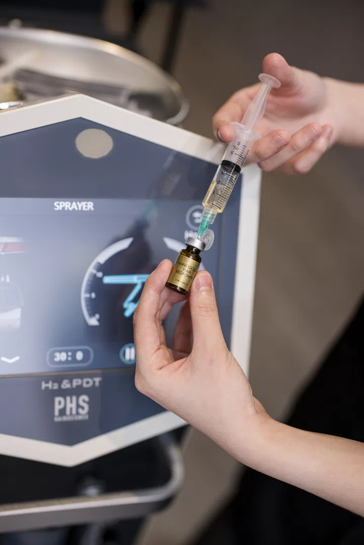 PHS HAIRSCIENCE MSC-NANOGOLD+™ Oxygen Infusion