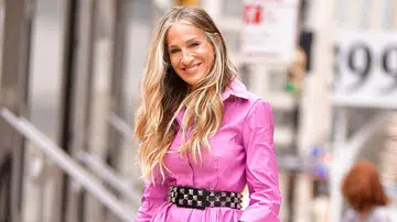 The Ultimate Carrie Shopping Guide-Feature Image