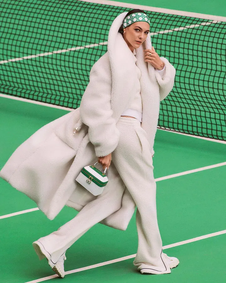 Bvlgari X Casablanca Apres Tennis Jewellery Box bag. (Photo: Bvlgari)
