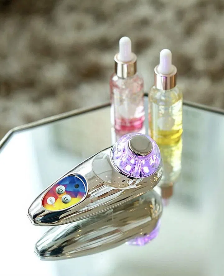 10 Best Beauty Devices and How to Use Them