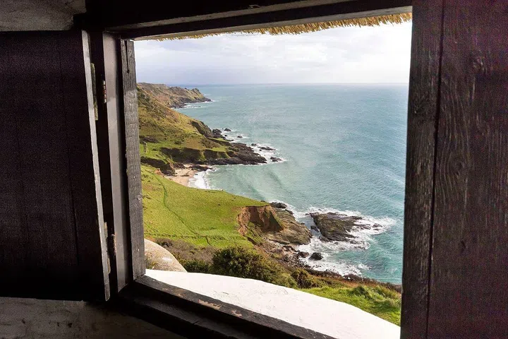 If you find yourself endlessly beguiled by the rugged beauty of the British coastline, then Gara Rock in South Devon is bound to appeal. Perched on top of Devonshire headlands, this luxury boutique hotel offers vistas over unspoilt sandy coves where you can find calm in the relentlessness of crashing waves.