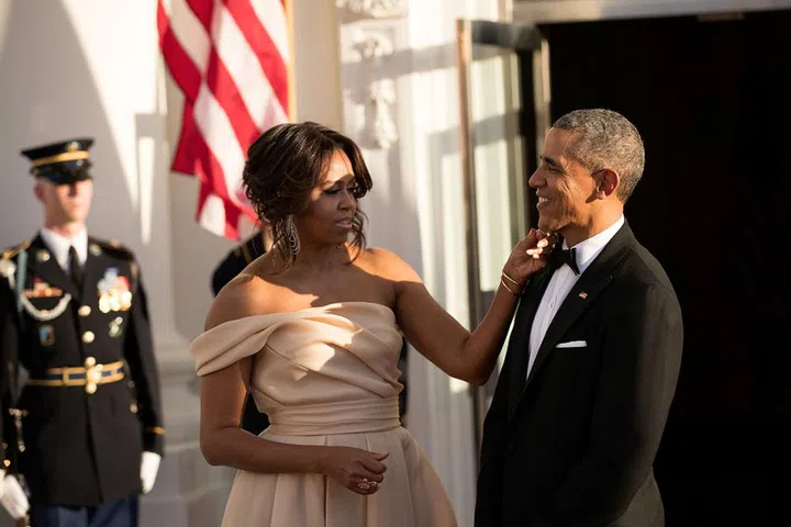 The Obamas: They're just like us!
