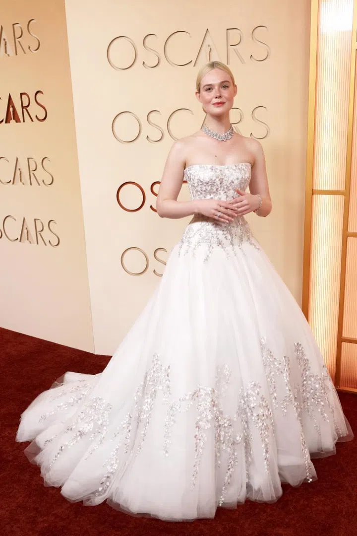 Oscars 2026, red carpet fashion, celebrity style