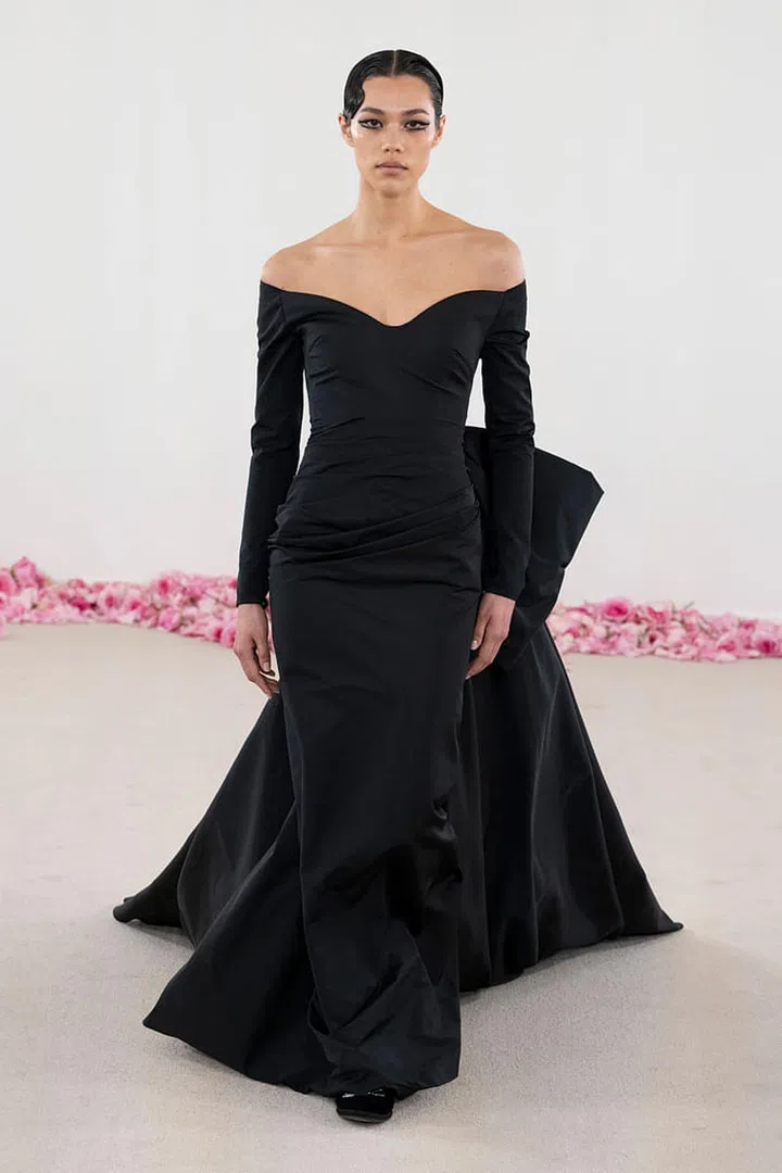 Giambattista Valli,
Fall Winter 2023-24,
Haute couture