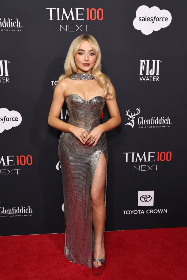 Pop music 2024 Taylor Swift Beyonce Charli XCX Lalisa Jennie Rose Arian Grande Chappell Roan Sabrina Carpenter Billie Eilish