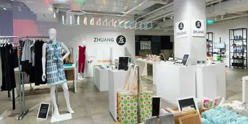 tangs-taff-zhuang-shopping